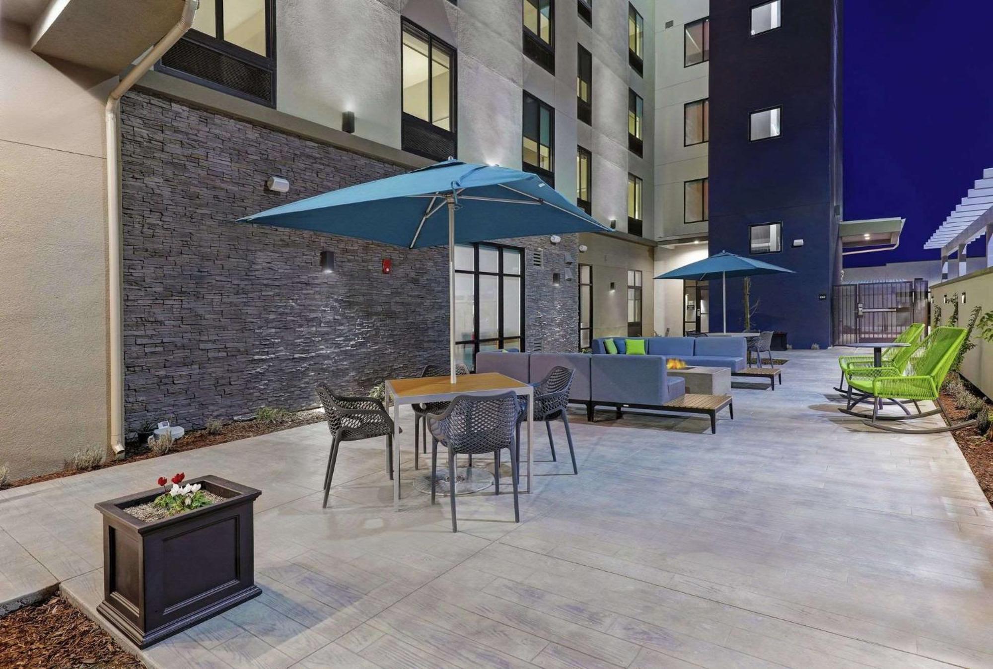 Hampton Inn Patterson, Ca Zewnętrze zdjęcie